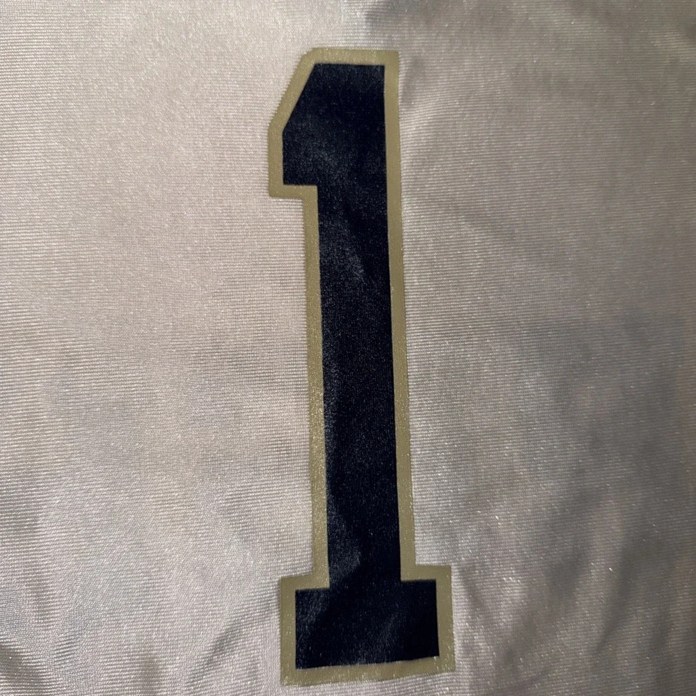 Vintage ADIDAS Notre Dame Fighting Irish #1 Satin Basketball‎ Jersey Size Small